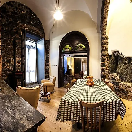 San Calogero House Apartment